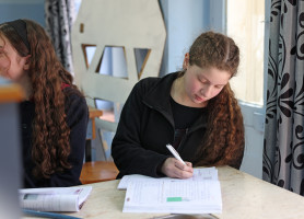 جولة ممتعة في مدرسة لاتين _ نابلس