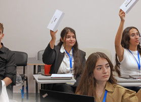 &lrm;الكلية الأهلية - رام الله\ مؤتمر نموذج محاكاة الأمم المتحدة