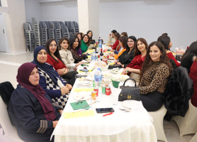 معلمو مدارس البطريركية اللاتينية يحتفلون بالأعياد المجيدة
