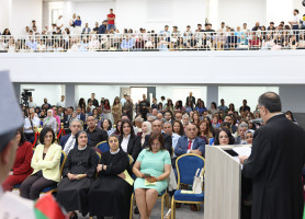 &lrm;&lrm;&lrm;مدرسة الكلية الأهلية| تخريج طلبة الثانوية العامة 2026