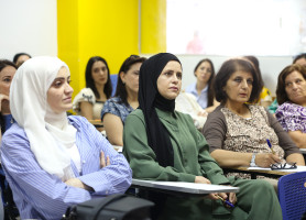 &lrm;دورة تدريبية لمعلمي مدارس منطقة رام الله