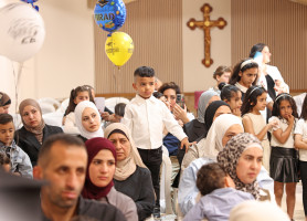 &lrm;لاتين _ جفنا| تحتفل بتخريج أطفال الروضة