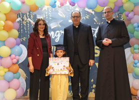 &lrm;لاتين _ جفنا| تحتفل بتخريج أطفال الروضة