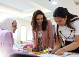 &lrm;دورة تدريبية لمعلمي|ت مدرسة لاتين _ عابود