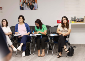 تدريب للمشرفين والمرشدين ومديري المدارس