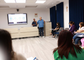 تدريب للمشرفين والمرشدين ومديري المدارس