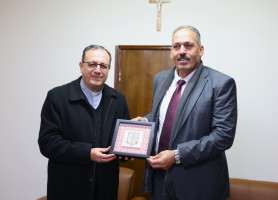 Director of Education Visits Christian Schools&rsquo; Secretariat to Extend Festive Greetings