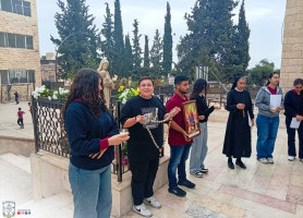 &lrm;طلبتنا يوحّدون صلواتهم من أجل السلام