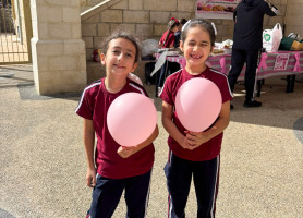 &lrm;مدرسة لاتين بيرزيت| تُحيي فعالية أكتوبر الوردي