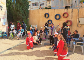 𝐄𝐧𝐝𝐥𝐞𝐬𝐬 𝐠𝐢𝐯𝐢𝐧𝐠