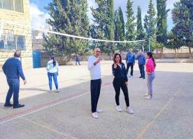 𝐀 𝐬𝐩𝐞𝐜𝐢𝐚𝐥 𝐝𝐚𝐲 𝐟𝐨𝐫 𝐭𝐡𝐞 𝐭𝐞𝐚𝐜𝐡𝐞𝐫𝐬