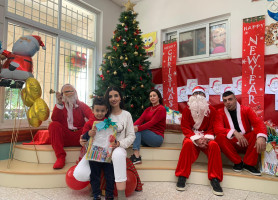 𝐂𝐡𝐫𝐢𝐬𝐭𝐦𝐚𝐬 𝐩𝐚𝐫𝐭𝐲 𝐢𝐧 𝐀𝐋 &ndash;𝐇𝐚𝐲𝐚𝐭 𝐊𝐢𝐧𝐝𝐞𝐫𝐠𝐚𝐫𝐭𝐞𝐧