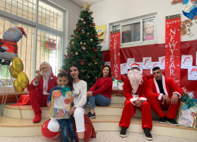 𝐂𝐡𝐫𝐢𝐬𝐭𝐦𝐚𝐬 𝐩𝐚𝐫𝐭𝐲 𝐢𝐧 𝐀𝐋 &ndash;𝐇𝐚𝐲𝐚𝐭 𝐊𝐢𝐧𝐝𝐞𝐫𝐠𝐚𝐫𝐭𝐞𝐧