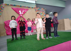الاحتفال بعيد الأم في مدرسة بيت جالا