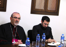 زيارة غبطة البطريرك بيير باتيستا بيتسابالا والأب ديفيد&lrm;