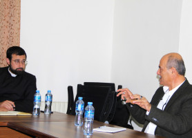 زيارة غبطة البطريرك بيير باتيستا بيتسابالا والأب ديفيد&lrm;