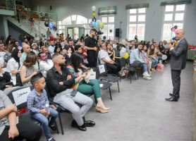 𝗞𝗶𝗻𝗱𝗲𝗿𝗴𝗮𝗿𝘁𝗲𝗻 𝗴𝗿𝗮𝗱𝘂𝗮𝘁𝗶𝗼𝗻 𝗰𝗲𝗿𝗲𝗺𝗼𝗻𝘆 𝗮𝘁 𝗕𝗲𝗶𝘁 𝗝𝗮𝗹𝗮 𝗟𝗮𝘁𝗶𝗻 𝗦𝗰𝗵𝗼𝗼𝗹