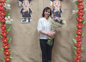 𝗞𝗶𝗻𝗱𝗲𝗿𝗴𝗮𝗿𝘁𝗲𝗻 𝗴𝗿𝗮𝗱𝘂𝗮𝘁𝗶𝗼𝗻 𝗰𝗲𝗿𝗲𝗺𝗼𝗻𝘆 𝗮𝘁 𝗕𝗲𝗶𝘁 𝗝𝗮𝗹𝗮 𝗟𝗮𝘁𝗶𝗻 𝗦𝗰𝗵𝗼𝗼𝗹