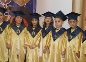 &lrm;حفل تخريج روضة مدرسة لاتين عين عريك