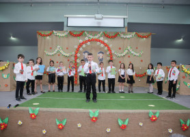 𝗞𝗶𝗻𝗱𝗲𝗿𝗴𝗮𝗿𝘁𝗲𝗻 𝗴𝗿𝗮𝗱𝘂𝗮𝘁𝗶𝗼𝗻 𝗰𝗲𝗿𝗲𝗺𝗼𝗻𝘆 𝗮𝘁 𝗕𝗲𝗶𝘁 𝗝𝗮𝗹𝗮 𝗟𝗮𝘁𝗶𝗻 𝗦𝗰𝗵𝗼𝗼𝗹