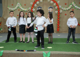 𝗞𝗶𝗻𝗱𝗲𝗿𝗴𝗮𝗿𝘁𝗲𝗻 𝗴𝗿𝗮𝗱𝘂𝗮𝘁𝗶𝗼𝗻 𝗰𝗲𝗿𝗲𝗺𝗼𝗻𝘆 𝗮𝘁 𝗕𝗲𝗶𝘁 𝗝𝗮𝗹𝗮 𝗟𝗮𝘁𝗶𝗻 𝗦𝗰𝗵𝗼𝗼𝗹