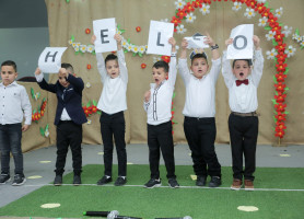 𝗞𝗶𝗻𝗱𝗲𝗿𝗴𝗮𝗿𝘁𝗲𝗻 𝗴𝗿𝗮𝗱𝘂𝗮𝘁𝗶𝗼𝗻 𝗰𝗲𝗿𝗲𝗺𝗼𝗻𝘆 𝗮𝘁 𝗕𝗲𝗶𝘁 𝗝𝗮𝗹𝗮 𝗟𝗮𝘁𝗶𝗻 𝗦𝗰𝗵𝗼𝗼𝗹