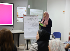 &lrm;دورة تدريبية لمعلمي اللغة الانجليزية والفرنسية