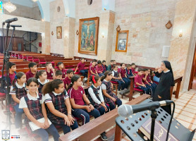 &lrm;طلبتنا يوحّدون صلواتهم من أجل السلام