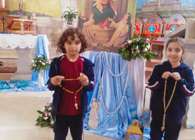 &lrm;طلبتنا يوحّدون صلواتهم من أجل السلام
