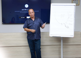 تدريب للمشرفين والمرشدين ومديري المدارس