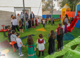 &lrm;زيارة لجنة الأرض المقدسة لمدرستي لاتين _ بيت ساحور والطيبة