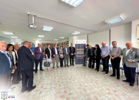 &lrm;مبادرة نوعية لدعم التعليم