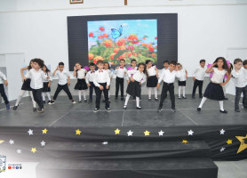 Al-Ahliyyah College school  – Ramallah Celebrates the Graduation of Kindergarten and High School Students