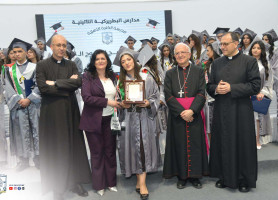 Al-Ahliyyah College school  – Ramallah Celebrates the Graduation of Kindergarten and High School Students