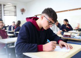 &lrm;جولة مميزة في مدرسة لاتين - بيت ساحور
