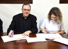 Signing a cooperation agreement