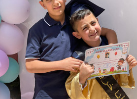 &lrm;لاتين _ جفنا| تحتفل بتخريج أطفال الروضة