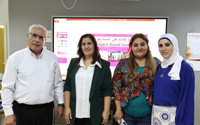 &lrm;دورة تدريبية لمعلمي مدارس منطقة رام الله