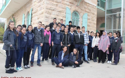 بيت جالا: دائرة التربية الدينية في زيارة ولقاء في بيت القديس نيقولاوس للمسنين
