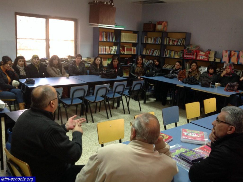 بيت جالا: منهاج جديد وورشة عمل للغة الإنجليزية وحوسبة التعليم في مدارس البطريركية اللاتينية