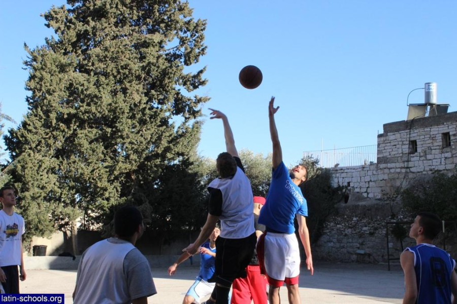 Beit Jala: School Team Faces American School of Jerusalem in Basketball