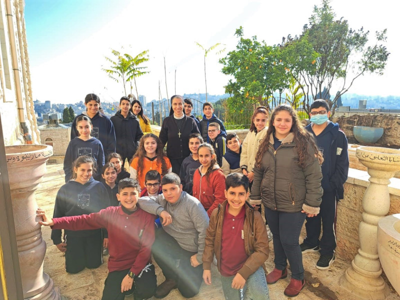 𝐄𝐧𝐝𝐥𝐞𝐬𝐬 𝐠𝐢𝐯𝐢𝐧𝐠