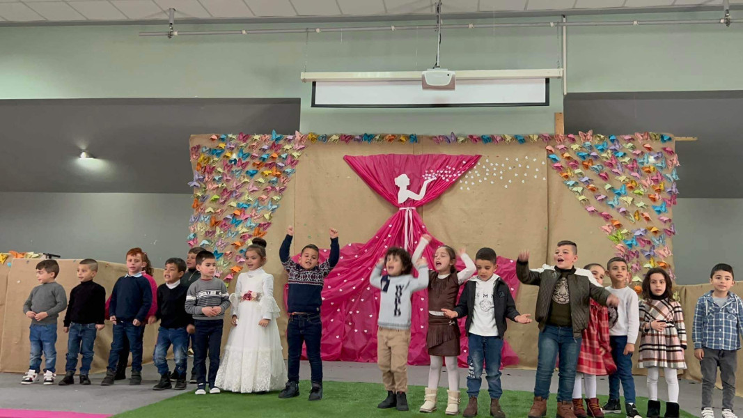 الاحتفال بعيد الأم في مدرسة بيت جالا