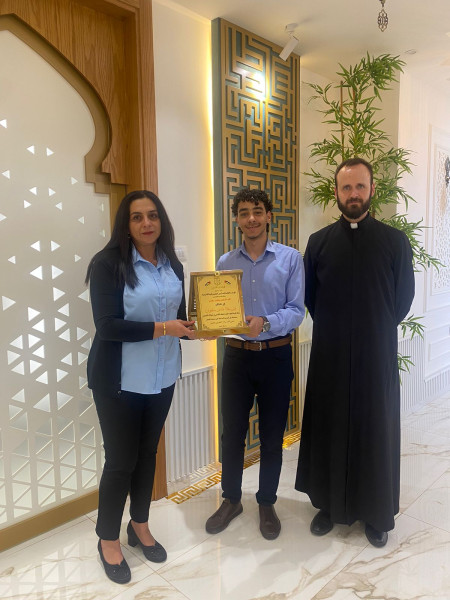 تكريم الطالب قيس السلعوس